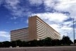 Hospital Universitário / UFRJ, arquiteto Jorge Machado Moreira, Ilha do Fundão, Rio de Janeiro, 1957