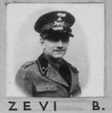 Bruno Zevi in the uniform of the British Army, 1944 [CCA Collection]