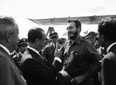 JK com Fidel Castro [[divulgação]]