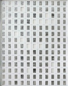 Marco Maggi, Kitchen slides, 2009, Painel de slides com 108 folhas de alumínio Reynolds de 35mm, 60,96 x 45,72 cm [Galeria Nara Roesler]