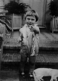 Rodolfo Nanni, aos dois anos, em foto de Antonio Nanni, 1926.