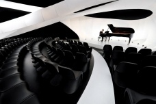 Piotr Anderszewski pianist<br />Photo Joel Chester Fildes  [Courtesy of Zaha Hadid architects]