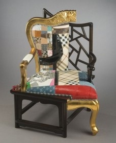 Danful Yang – Née à Shanghai en 1980
Fauteuil « Fake », 2007