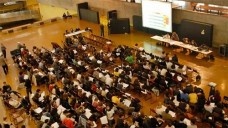 Salão Caramelo durante a votação do texto do Plano Diretor Parcitipativo da FAU USP<br />Foto Cândida Maria Vuolo 