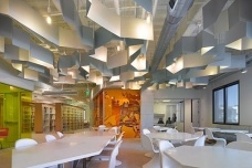 Finalist Interior Design: Clive Wilkinson Architects: Fashion Institute of Design and Merchandising, San Diego, CA, 2008<br />Photo Benny Chan/Fotoworks 