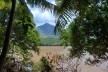 Rio Doce com o Pico da Ibituruna ao fundo, janeiro de 2022<br />Foto Cristiana Maria de Oliveira Guimarães 