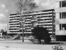 Bloco Habitacional no Hansa Viertel em Berlim, 1957 à direita o edifício de Alvar Aalto [Arquivo Pierre Vago]