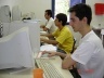 Estudantes em escritório técnico local da Arquitetura Pública em Cataguases