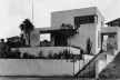Casa da Rua Itápolis, São Paulo, 1930. Arquiteto Gregori Warchavchik<br />Foto Zanella & Morcardi  [Acervo Biblioteca FAU USP]