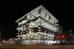 Edifício comercial na Lincoln Road, Miami. Arquitetos Herzog & Meuron<br />Foto Victor Hugo Mori 