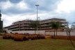 Hospital em construção na Asa Sul do Plano Piloto, Brasília<br />Foto Aldo Paviani 