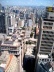 Vista do eixo da Avenida São João. À esquerda o Edifício Martinelli, primeiro “arranha-céu” de São Paulo. São Paulo (construído entre 1922 e 1930). Angélica A.T. Benatti Alvim e Eunice Helena S. Abascal