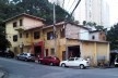 Casas e pontos comerciais, Grotão da Bela Vista<br />Foto Abilio Guerra 