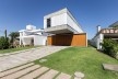 House TR1215, Porto Alegre RS Brasil, 2019. Architects Diego Brasil and Anderson Calvi / BR3 Arquitetos<br />Foto/photo Marcelo Donadussi 