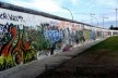 Muro pichado e grafitado em Berlim<br />foto Bruno Santos Stassi 