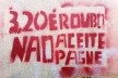 Pichação em parede de São Paulo do Movimento Passe Livre<br />Foto Abilio Guerra 