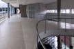 Departamento de Ciência e Tecnologia Aeroespacial – DCTA, hall em sua configuração original, com piso cerâmico, São José dos Campos, 1947. Arquiteto Oscar Niemeyer <br />Foto Rolando Piccolo Figueiredo 