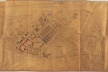 Cópia heliográfica de Auschwitz 1, de 30 de abril de 1942, incluíndo os enormes quartéis generais do complexo do campo, marcados em vermelho<br />Iad Vashem Archives  [Site de divulgação da exposição]