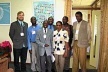 Fórum Urbano Mundial em Nairóbi 2002. Alguns participantes do caucus UN-Habitat. [Fórum Nairóbi 2002 <www.affordablehousinginstitute.org/>]