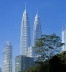 Estrutura do Petronas Towers, de César Pelli: pilares periféricos e núcleo central [JOSEPH & ISLAM, 2003; Structurae, 2004]