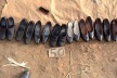 Fórum Urbano Mundial em Nairóbi 2002. Loja de calçados a céu aberto (US$0,70 o par). [Fórum Nairóbi 2002 <www.affordablehousinginstitute.org>]