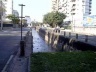  Exemplo de rio que foi cercado pelo asfalto e, teve parte do seu leito coberto. Rio Joana, Maracanã<br />Foto Daniel Jaulino 