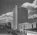 Fotomontagem com a maquete da proposta original do edifício Formac (1952) [Acervo João Alberto F. da Silva / Ritter dos Reis.]