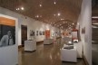 La Sala 1 del Centro Cultural Clavijero de Morelia alberga, bajo su magnífica bóveda de piedra, los ligeros Cascarones de Candela<br />Fotografía divulgación 
