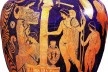 Ânfora figurando Orestes frente ao túmulo de Agamenon, com coluna encimada por elmo, personificando o pai morto, século IV a.C. [Museo Archeologico Nazionale, Napoli]