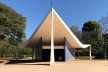 Igreja Nossa Senhora de Fátima, 1958, Brasília DF. Arquiteto Oscar Niemeyer<br />Foto Rogério Andrade 