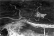 Travessia da ferrovia Sorocabana sobre o rio Pinheiros, na confluência com o rio Tietê, 1937. <br />Acervo Eletropaulo 