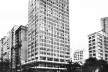 Edifício Metrópolis, São Paulo. Arquitetos Salvador Candia e Giancarlo Gasperini<br />Foto José Moscardi  [Projeto, nº 85, p. 72]