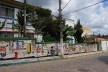 Visão ampla do Muro da Escola Estadual Dr. Genésio Cândido Pereira 2<br />Foto Bianca Siqueira Martins Domingos 