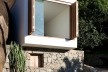 Casa Box, vista frontal da casa. Alan Chu e Cristiano Kato Arquitetos, menção honrosa categoria profissional/ obras concluídas. Ilhabela, SP, 2008.