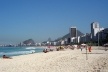Praia de Copacabana, Rio de Janeiro. Gabarito diferenciado dos edifícios<br />Foto Andréa Redondo 