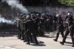 Repressão policial ao Movimento Ocupe Estelita<br />Foto divulgação  [vídeo “Recife, cidade roubada”]