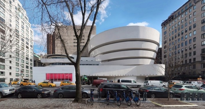 Museu Guggenheim em Nova York<br />Fotomontagem Victor Hugo Mori, 2008/2020 
