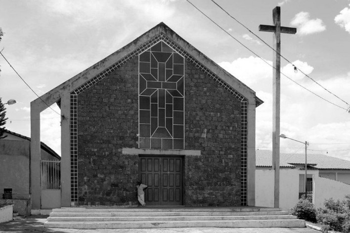 Igreja de São José Operário, Ipiaú BA. Arquiteta Denise Teixeira<br />Foto Thomas Bussius 