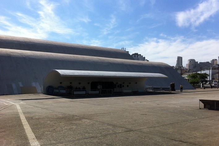 Auditório Simón Bolívar, Memorial da América Latina, São Paulo. Arquiteto Oscar Niemeyer<br />Foto Abilio Guerra 