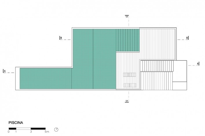Casa no Cerrado, planta cobertura (piscina), Moeda MG, 2013-2015. Arquiteto Carlos M Teixeira<br />Desenho divulgação  [Vazio S/A]
