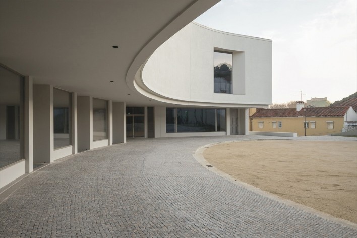 Centro de Artes do Carnaval — CAC, Torres Vedras, Portugal, 2021. Arquiteto José Neves<br />Foto Paulo Catrica 