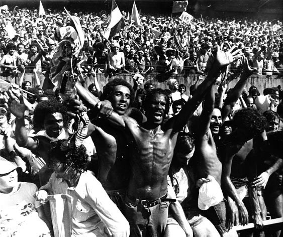 Torcida corintiana no Beira-Rio, decisão de 1976 