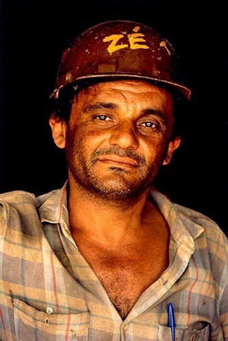 Trabalhador durante a construção do Memorial da América Latina<br />Foto Pedro Ribeiro 