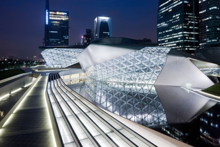 Guangzhou Opera House<br />foto Iwan Baan  [Zaha Hadid Architects]