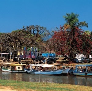 Barcos, Parati RJ [Editora Peixes / Embratur]