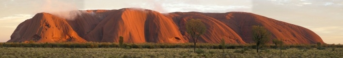 Nascer do sol em Uluru, Austrália<br />Foto Flávio Coddou 