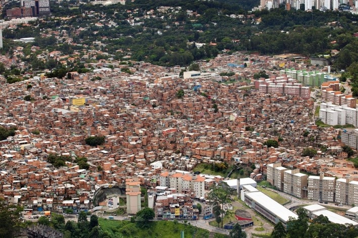 Vista aérea da favela de Paraisópolis, São Paulo SP<br />Foto Tuca Vieira 