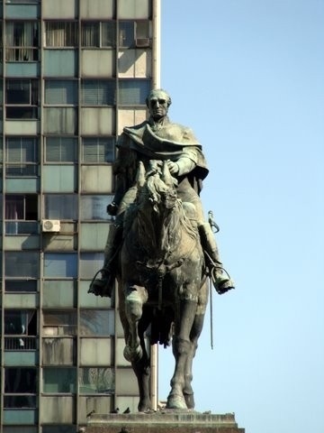 Monumento do herói nacional, General Artigas, libertador do Uruguai<br />Foto Valdir Zwetsch 