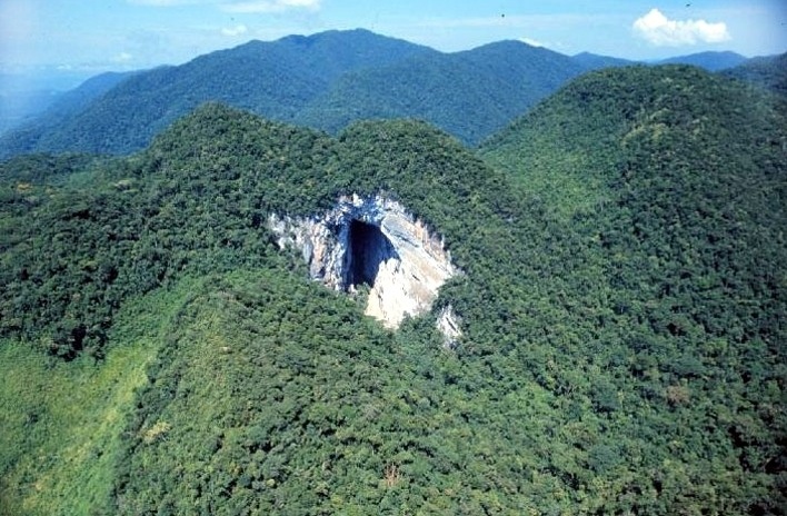Caverna Casa de Pedra, PETAR – Parque Estadual Turístico do Alto do Ribeira<br />Foto Clayton Lino 