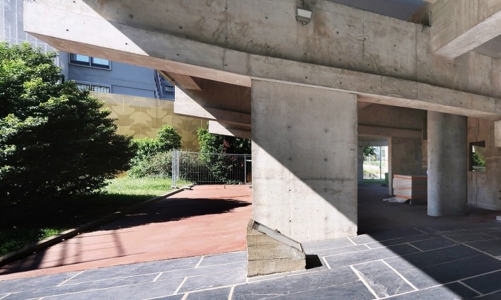 Casa do Brasil, Cidade Universitária de Paris, 1959. Arquiteto Le Corbusier<br />Foto Victor Hugo Mori 
